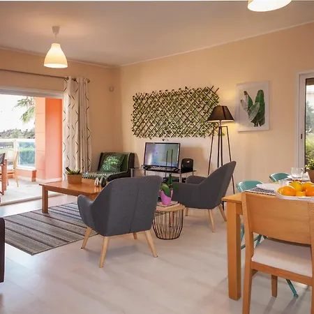 Apartment B02 - Fantastic Apartment With Pool *