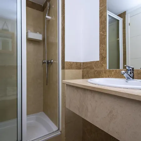 B02 - Sandy Beach Apartment Apartment *